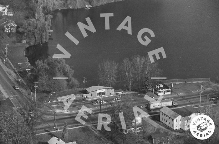 Tastee Freez Big Tee Burger (Jonesys Pizza) - 1980 Aerial